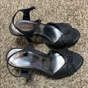 Jennifer Lopez high heel shoes. Size 7 med. black